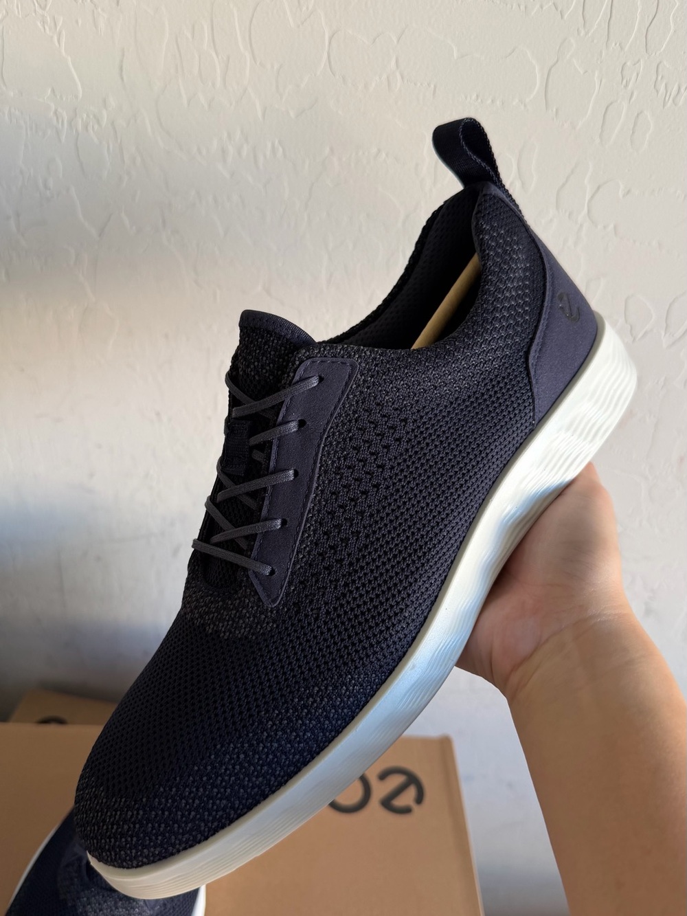 Ecco Men's Knit Lace-Up Sneakers in Dark Blue - Picture 2 of 6